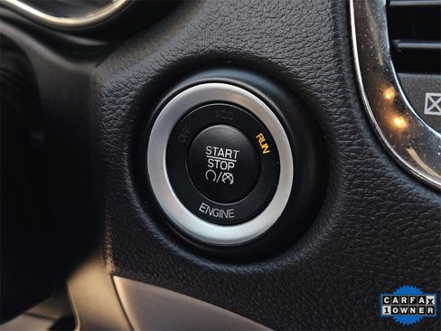 Used 2015 Dodge Durango R/T image 32