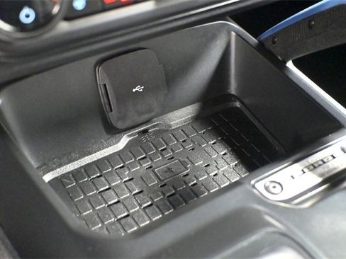 Used 2024 Ford Bronco Wildtrak image 27