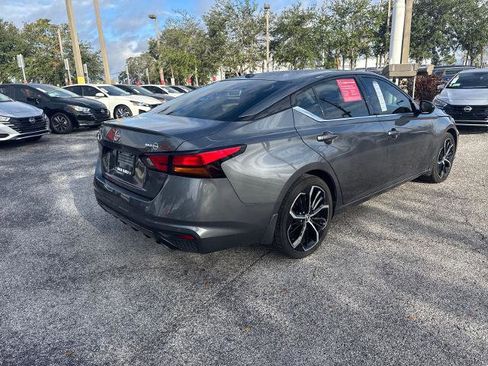 Certified 2025 Nissan Altima 2.5 SR image 5