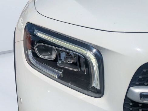 Used 2020 Mercedes-Benz GLB 250 image 9