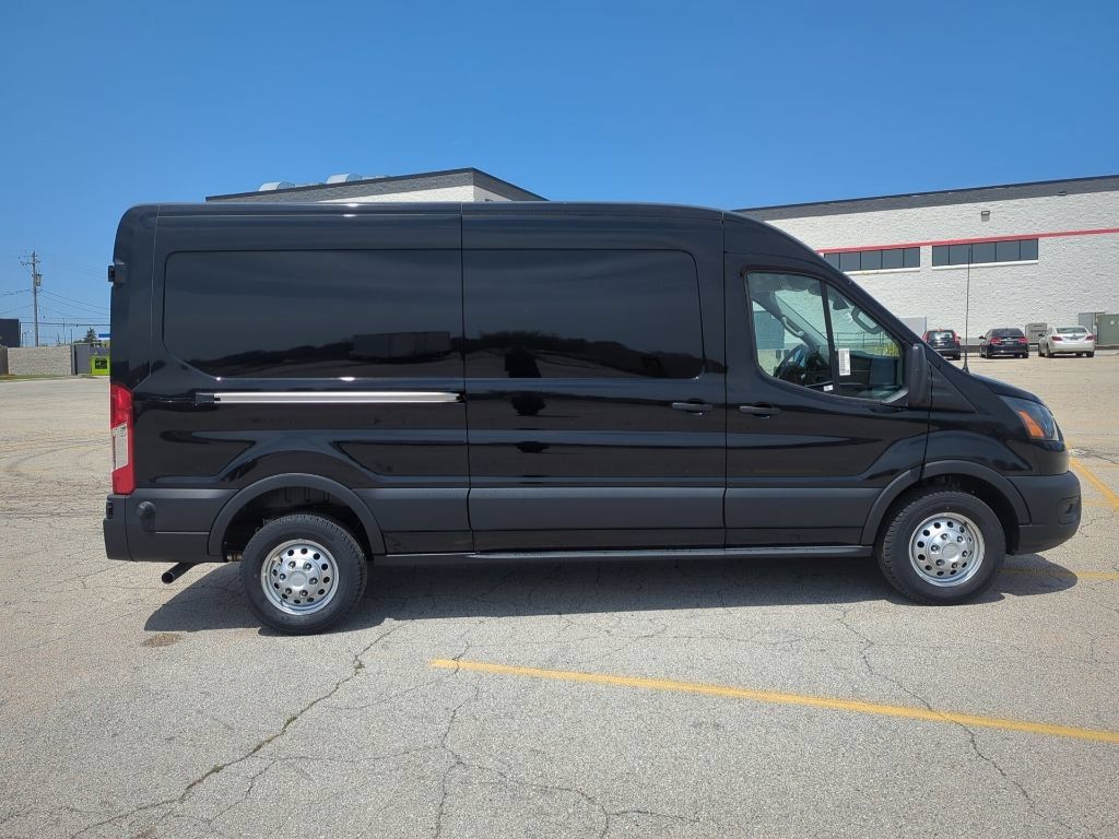 New 2026 Ford Transit 150 148 Medium Roof AWD image 15