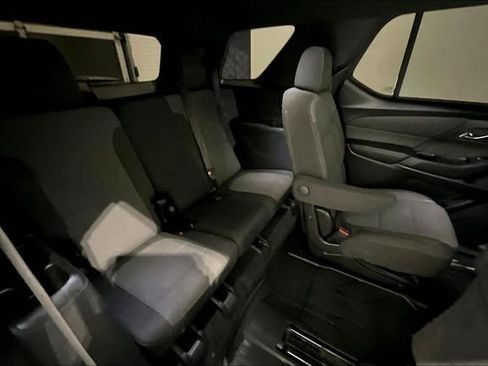 Used 2022 Chevrolet Traverse LT w/ Midnight/Sport Edition AWD/4WD image 27