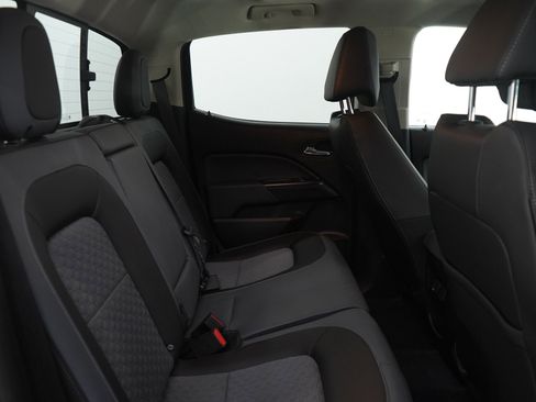 Used 2021 Chevrolet Colorado Z71 w/ Safety Package image 12