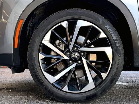 Used 2024 Mitsubishi Outlander SE image 34