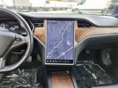 Used 2021 Tesla Model S Long Range image 14