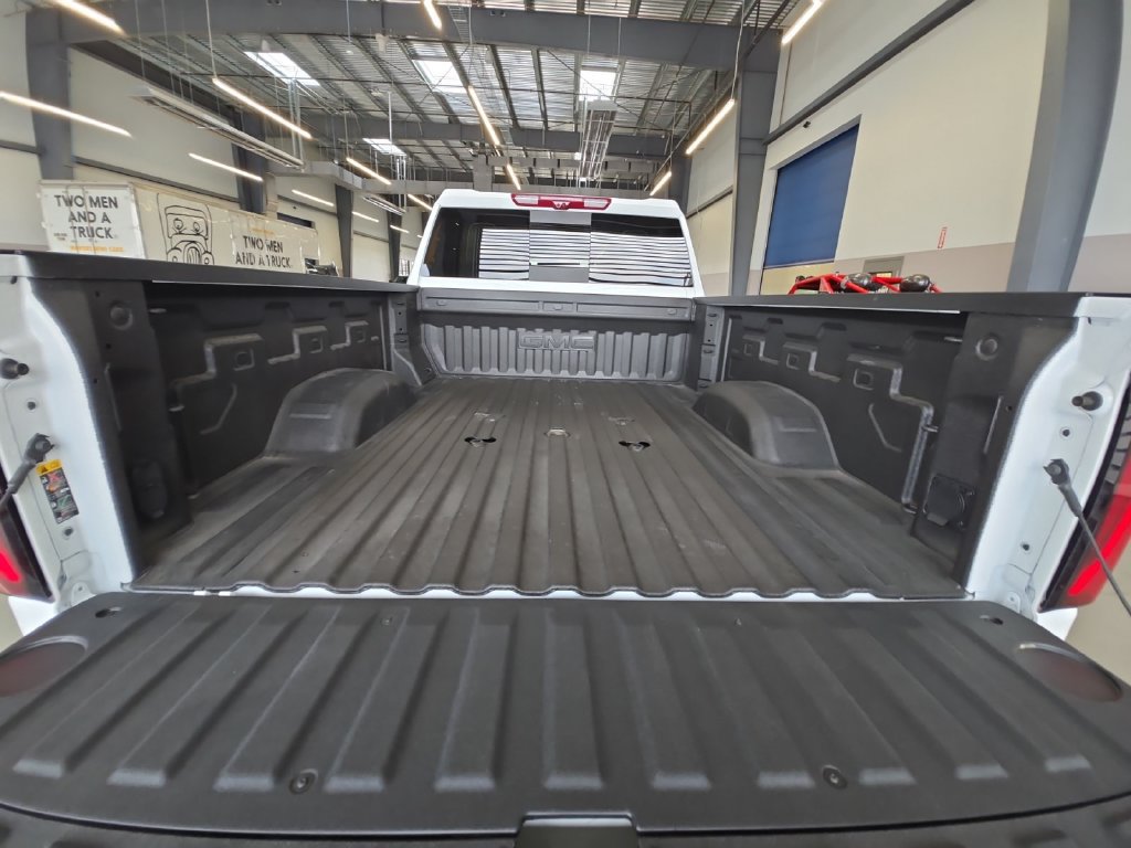 Certified 2026 GMC Sierra 3500 Denali Ultimate AWD/4WD image 23