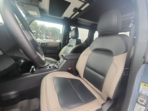 Used 2024 Ford Bronco Wildtrak AWD/4WD image 16