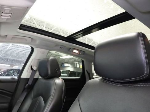 Used 2012 Cadillac SRX Luxury FWD image 20