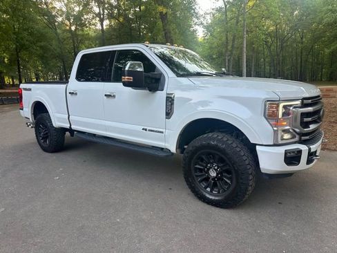 Used 2020 Ford F250 Platinum w/ Tremor Off-Road Package image 3