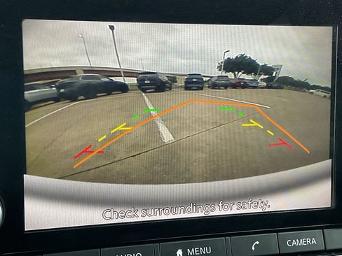 Used 2025 Nissan Pathfinder SV FWD image 29