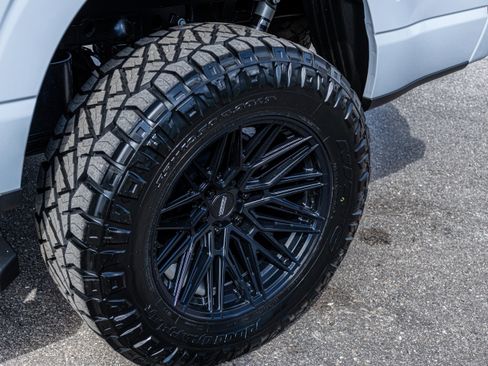 New 2025 Ford F150 Lariat w/ Equipment Group 502A High AWD/4WD image 14