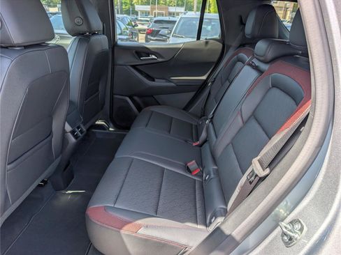 New 2026 Chevrolet Equinox RS w/ Safety and Technology Package AWD/4WD image 12