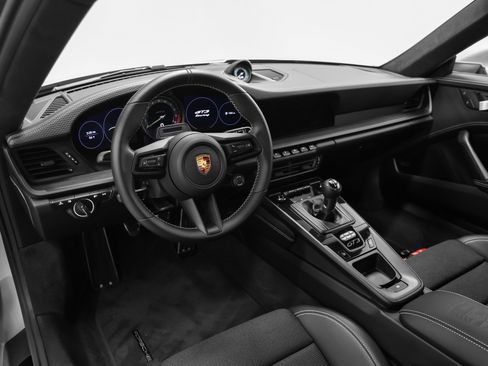 Used 2022 Porsche 911 GT3 image 4