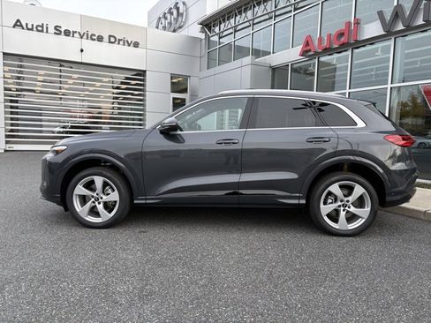 New 2025 Audi Q5 Premium Plus image 2