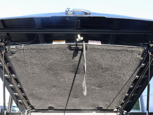 Used 2022 Ford F150 Limited image 17