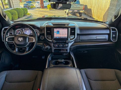 Used 2022 RAM 1500 Big Horn AWD/4WD image 29