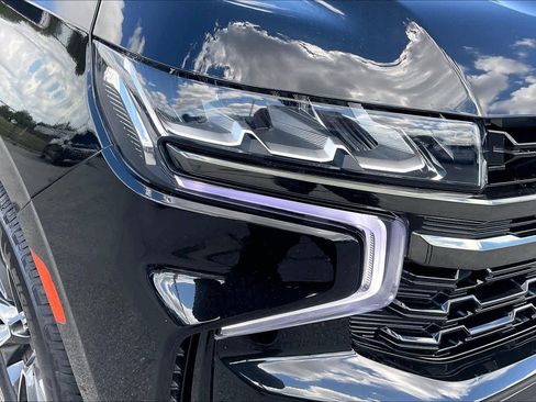 Used 2021 Chevrolet Tahoe Z71 image 26