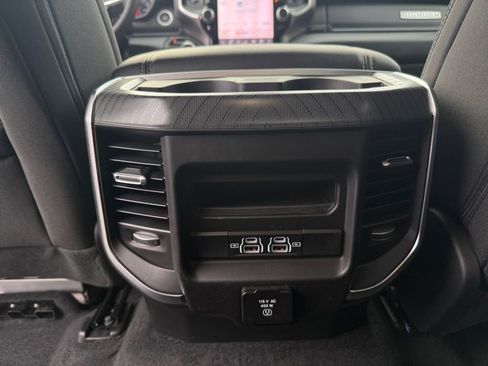 New 2026 RAM 1500 Big Horn AWD/4WD image 30
