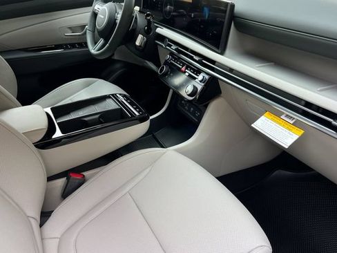 New 2026 Hyundai Tucson Limited AWD/4WD image 15