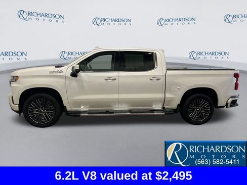 Used 2019 Chevrolet Silverado 1500 High Country image 2