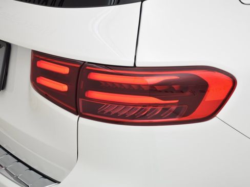 Certified 2025 Mercedes-Benz GLB 250 image 13
