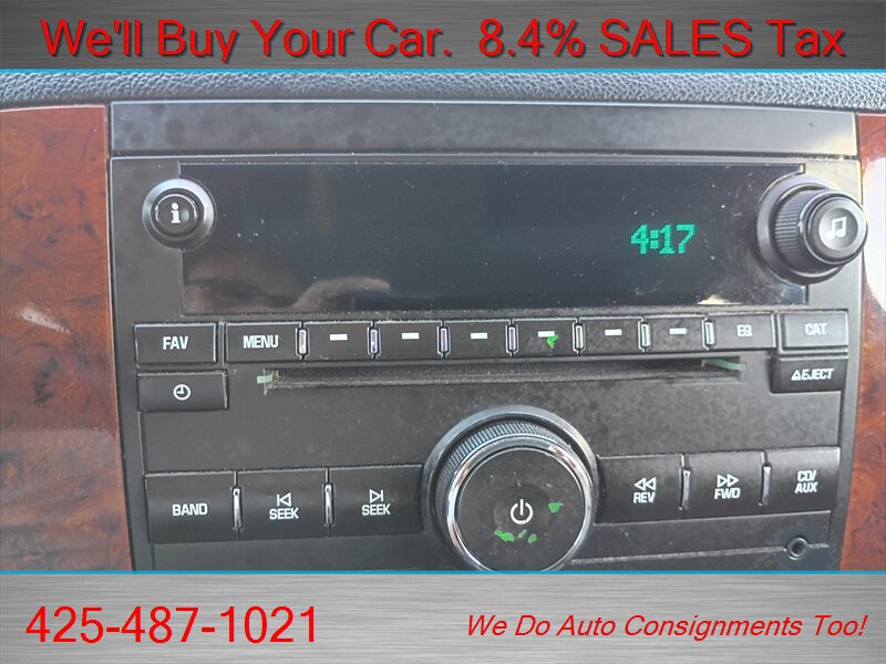 Used 2012 Chevrolet Suburban LT AWD/4WD image 32