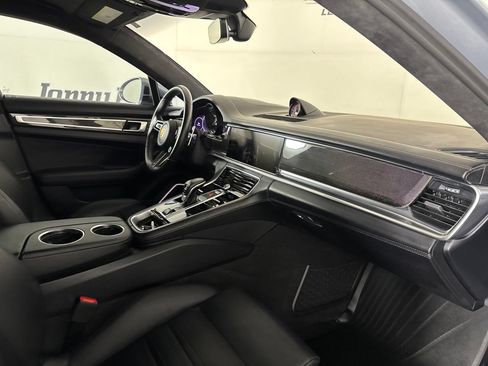 Used 2023 Porsche Panamera GTS AWD/4WD image 31