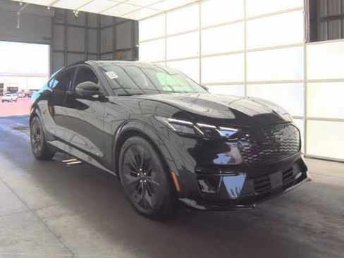 Used 2025 Ford Mustang Mach-E GT AWD/4WD image 5