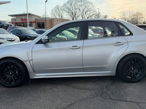 Used 2011 Subaru Impreza WRX STI image 2