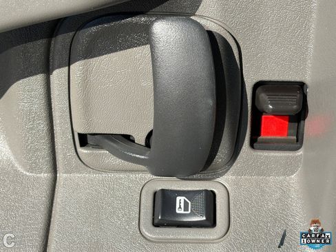 Used 2024 Chevrolet Express 2500 w/ Driver Convenience Package image 21