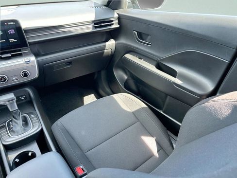 New 2026 Hyundai Kona SE FWD image 18