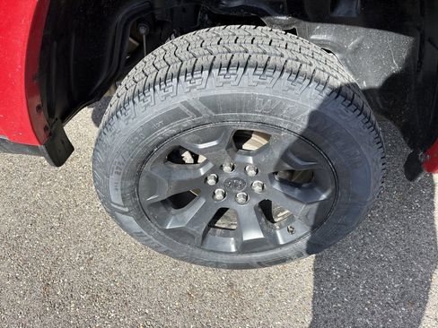 Used 2025 RAM 1500 Big Horn image 13