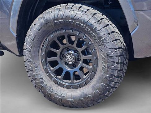 Used 2025 Toyota Tundra 1794 Edition AWD/4WD image 14