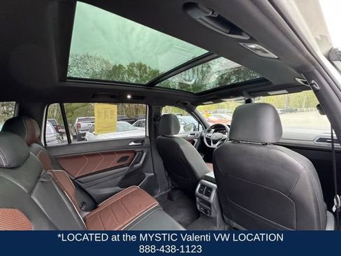 Certified 2024 Volkswagen Tiguan SEL R-Line AWD/4WD image 23
