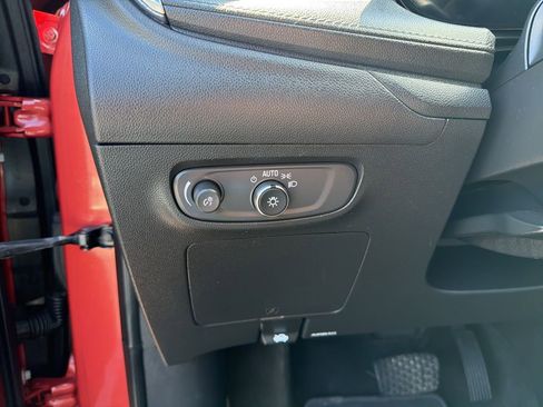 Used 2024 Buick Encore GX Sport Touring AWD/4WD image 23