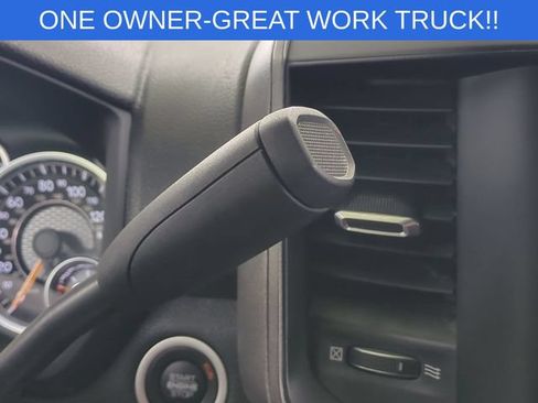Used 2022 RAM 5500 Tradesman w/ Chrome Appearance Group RWD image 17