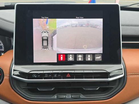 Used 2023 Jeep Compass Limited w/ Elite Group image 19