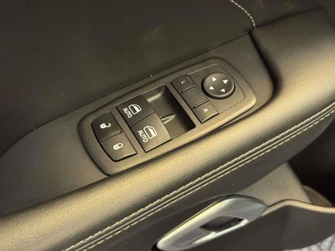 Used 2023 Dodge Challenger R/T Scat Pack RWD image 25