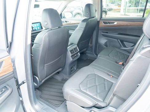 New 2026 Volkswagen Atlas SE FWD image 29