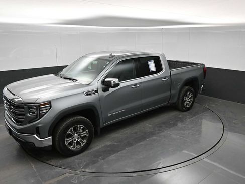 Used 2026 GMC Sierra 1500 SLT AWD/4WD image 33