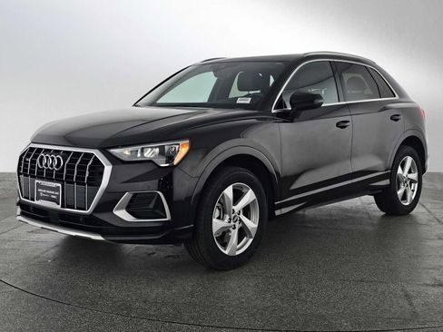 Used 2021 Audi Q3 2.0T Premium w/ Convenience Package image 7