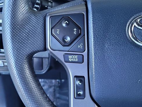 Used 2019 Toyota Tacoma TRD Off-Road AWD/4WD image 24