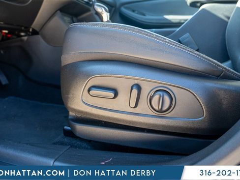 Used 2020 Buick Encore GX Select w/ Sport Touring Package image 18