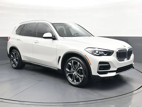 Used 2023 BMW X5 xDrive40i w/ Premium Package AWD/4WD image 2