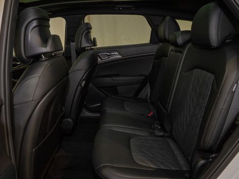 Certified 2025 Kia Sportage X-Pro image 8