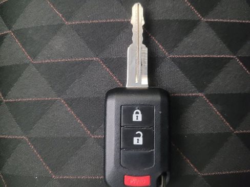 Used 2024 Mitsubishi Mirage ES FWD image 32