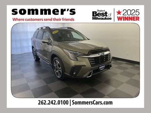 Used 2023 Subaru Ascent Touring AWD/4WD image 1