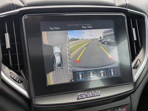 Used 2019 Maserati Ghibli image 16