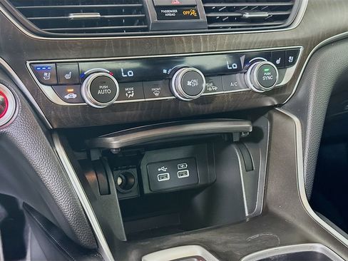 Certified 2021 Honda Accord Touring image 14