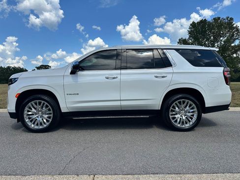 Used 2023 Chevrolet Tahoe Premier RWD image 8